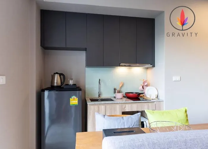 Bts S5 Surasak 900 Meters Near The Mekong River Pier Free Swimming Pool In Ferris Wheel Night Market Chinese Reception Center Apartment