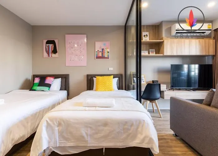 Bts S5 Surasak 900 Meters Near The Mekong River Pier Free Swimming Pool In Ferris Wheel Night Market Chinese Reception Center Appartamento Bangkok