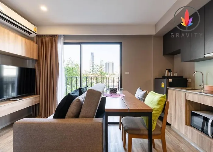 Bts S5 Surasak 900 Meters Near The Mekong River Pier Free Swimming Pool In Ferris Wheel Night Market Chinese Reception Center Bangkok